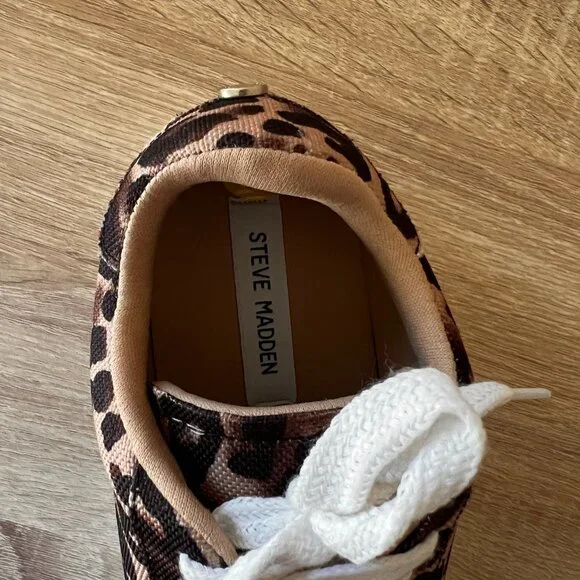 Steve Madden Leopard Print Canvas Sneakers with White Laces - Picture 6 of 7